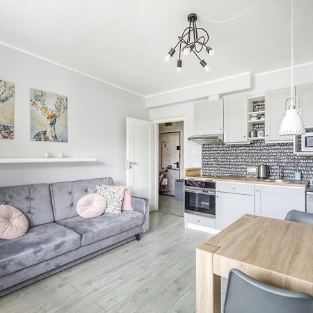 Gama Home Kondratowicza18 Warszawa Eksteriør bilde